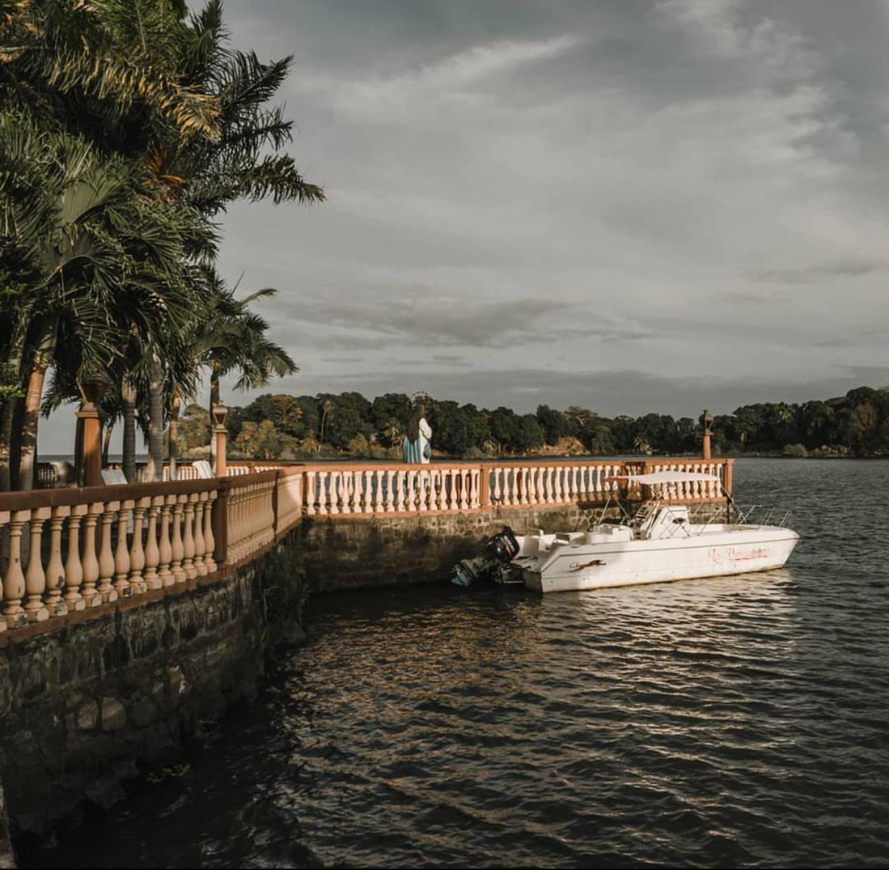 Hotel El Reith Lake Granada Exterior photo